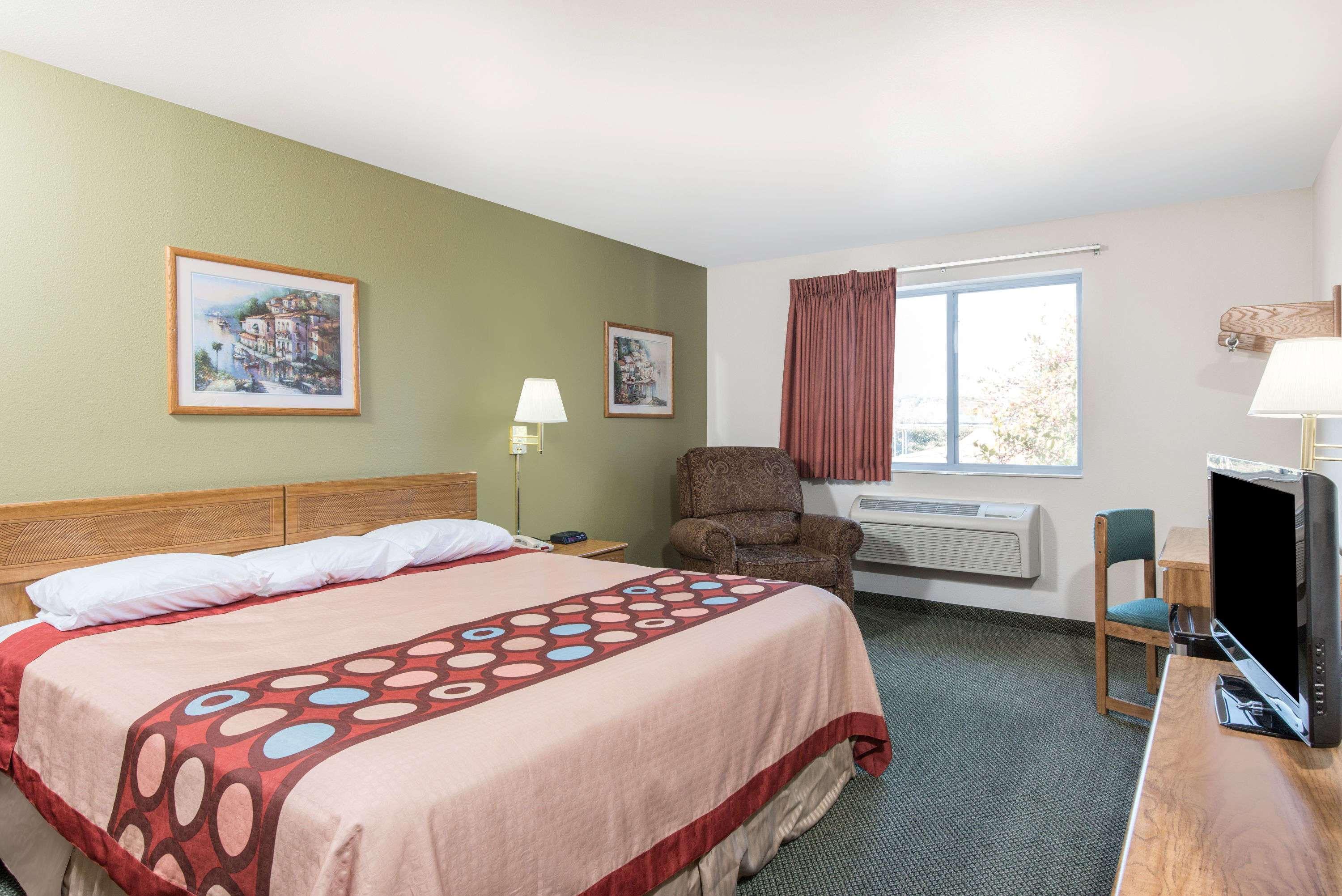 Hotel Super 8 By Wyndham West Middlesex/Sharon Area Exteriér fotografie